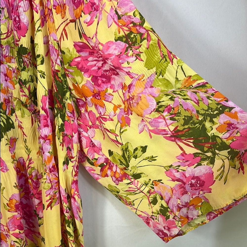 Floral & Ivy Yellow and Pink Women's Tunic Style Blouse ruffled neck like new - Picture 3 of 5